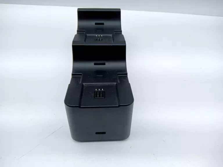 ladowarka-do-padow-xbox-series-s-jak-nowa-kod-producenta-8718657552750