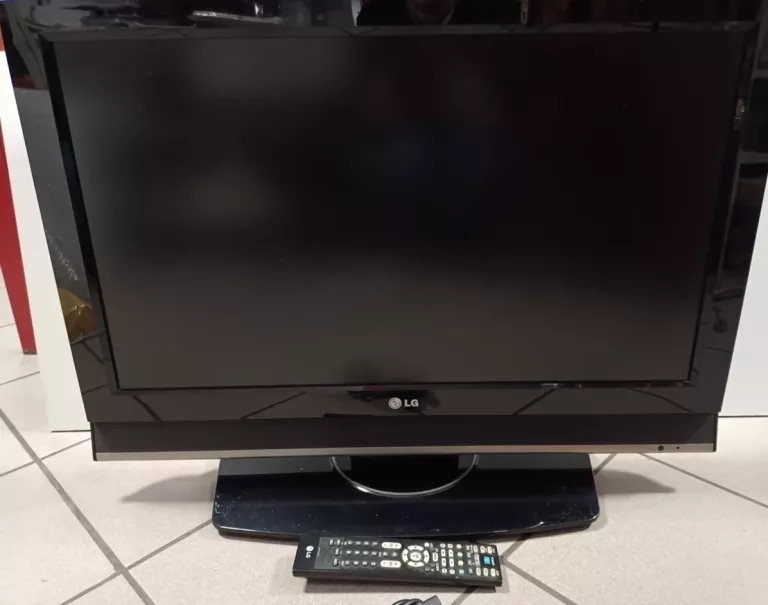 TELEWIZOR LG 32LC42+PILOT, KABEL ZASILAJĄCY