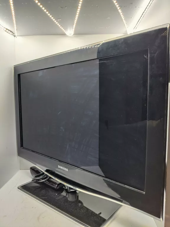 TELEWIZOR SAMSUNG LE32B650T2W + PILOT