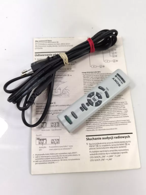 RADIO BOOMBOX CD MP3 KASETY SONY CFD-S03CP