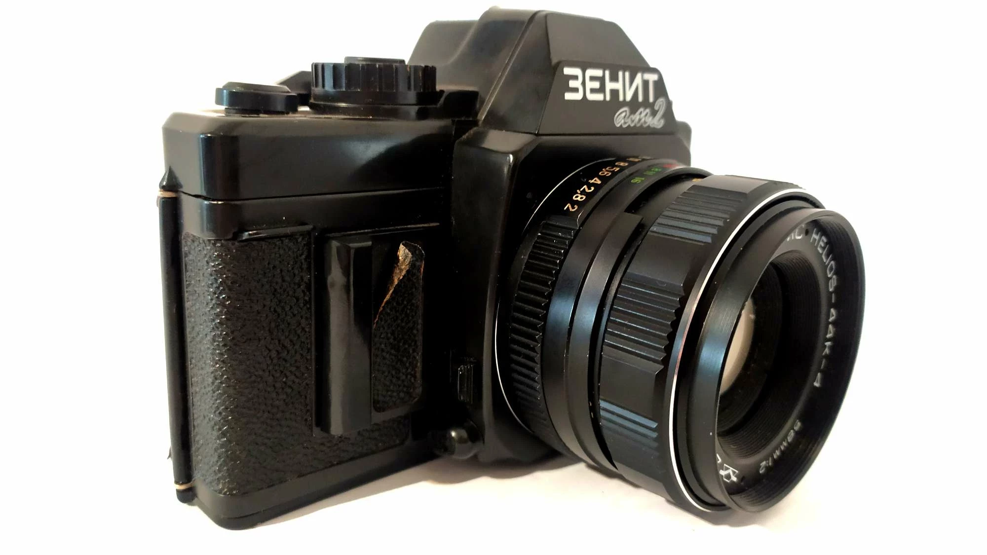 zenit-am-2-helios-44k-4-marka-zenith