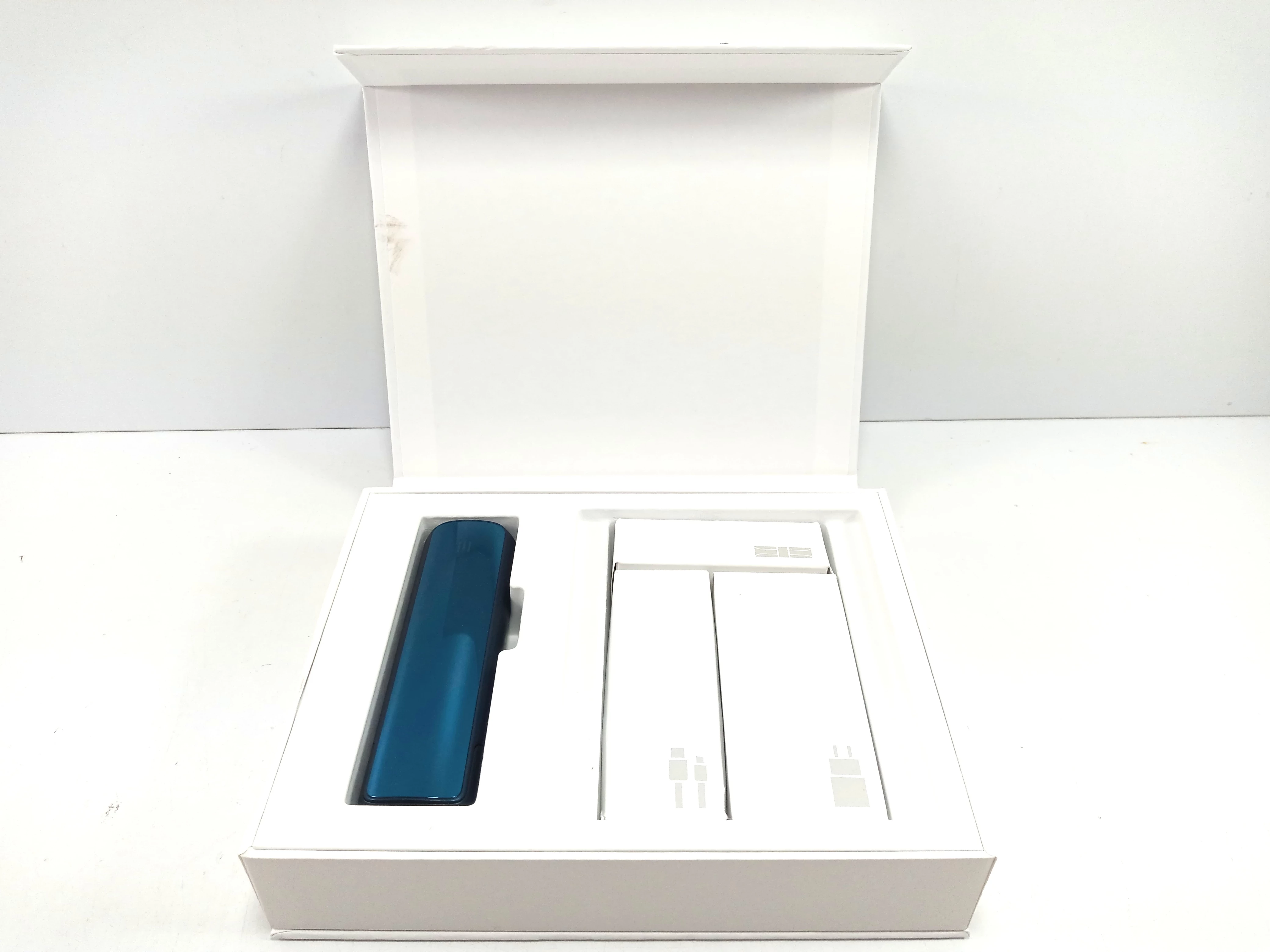 iqos-lil-solid-20-podgrzewacz-na-wklady-fiit-blu-marka-inna