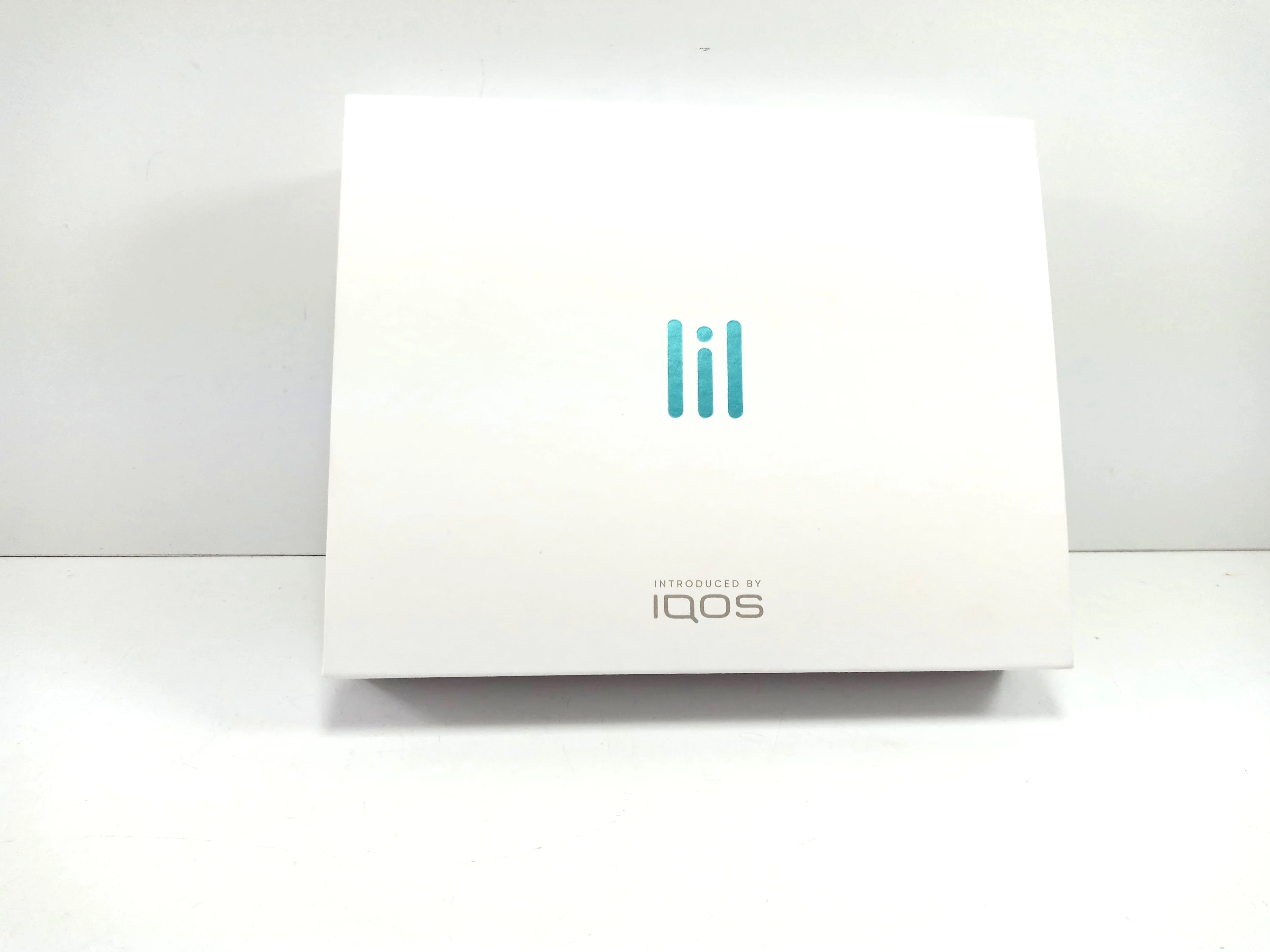 iqos-lil-solid-20-podgrzewacz-na-wklady-fiit-blu-model-podgrzewacz-tytoniu