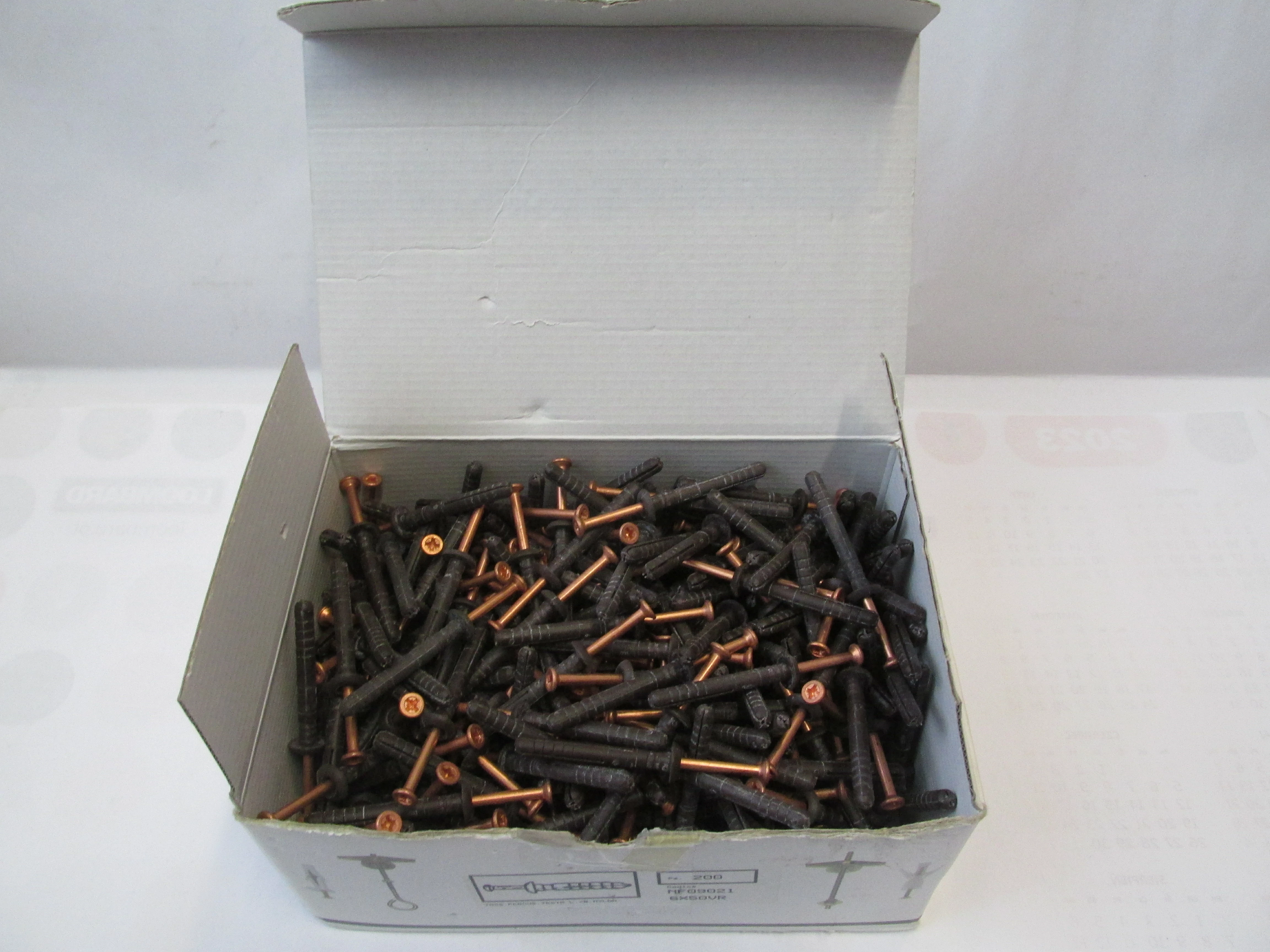 wkrety-akifix-nf09021-6x50vr-200szt-stan-11323-2