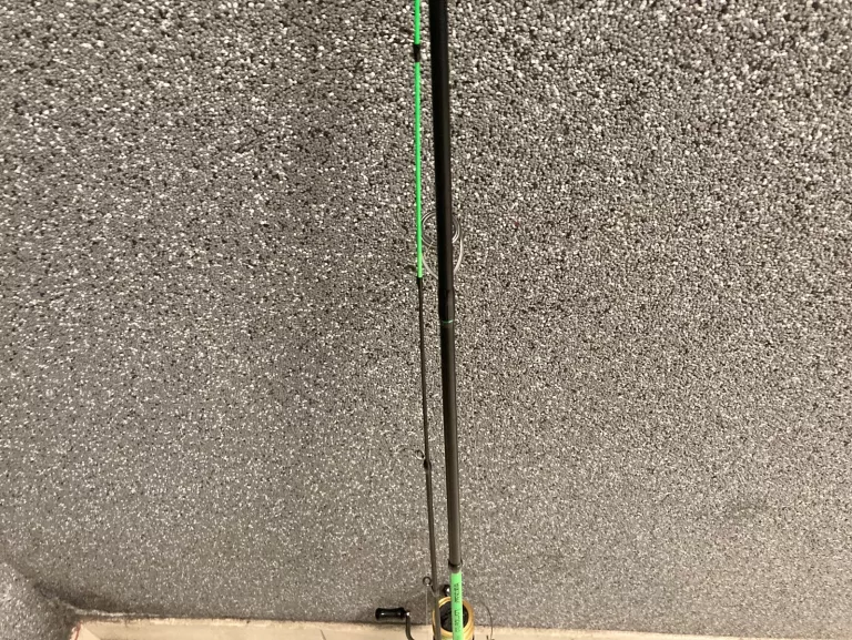 MISTRALL LAMBERTA MICRO JIG 2,13M 1-7G + FX 2500