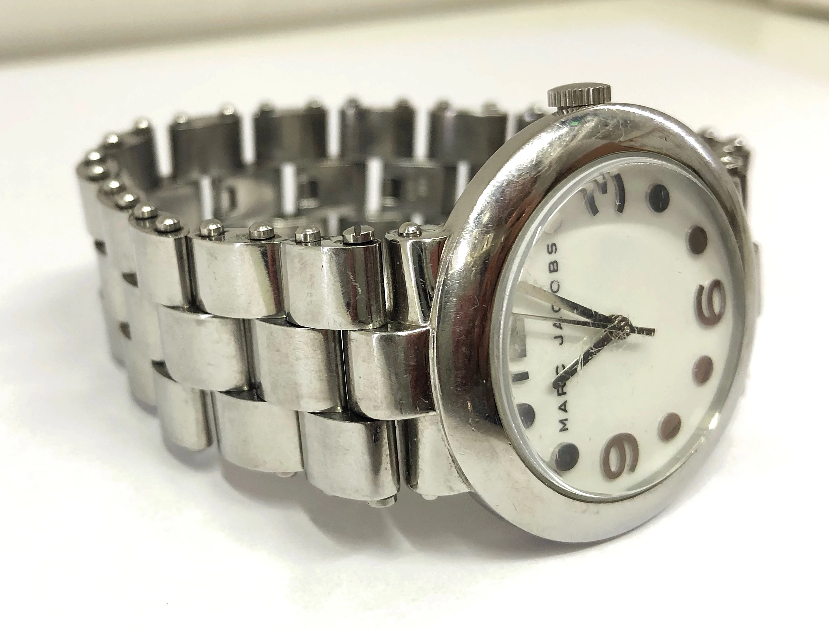 zegarek-damski-marc-by-marc-jacobs-mbm3012-opis-material-paska-129219-380593