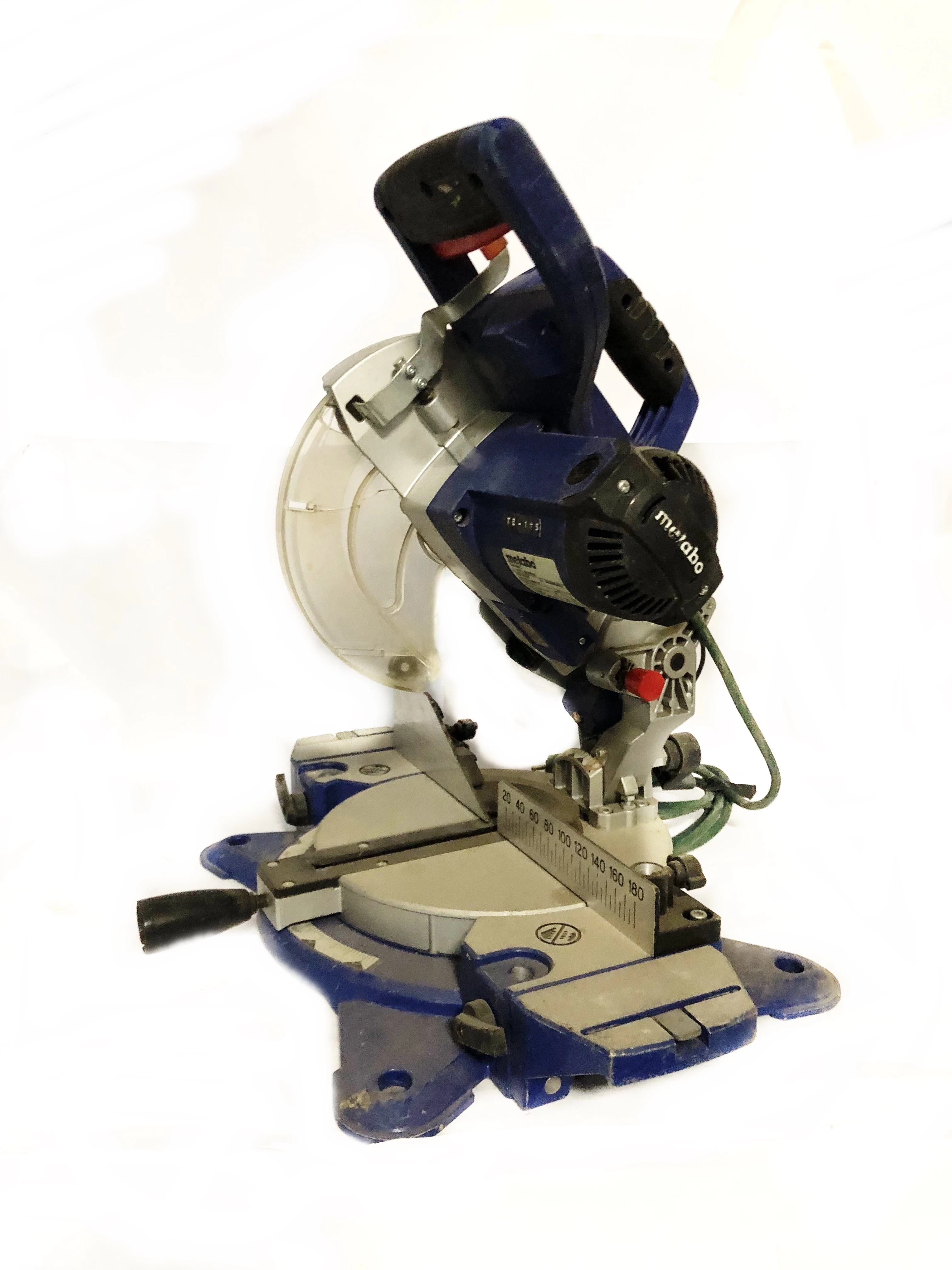 pila-ukosnica-metabo-d-49716-meppen-srednica-tarczy-216