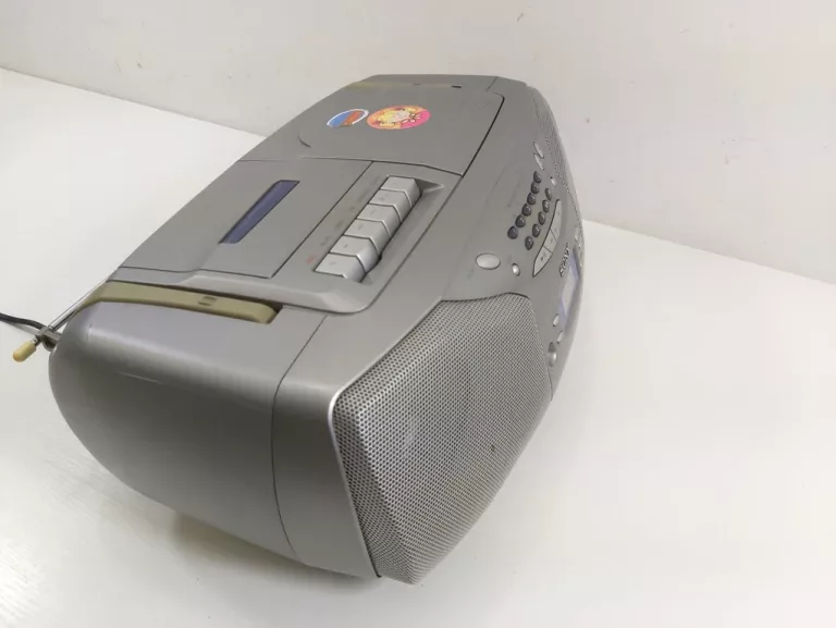 radioodtwarzacz-sony-cfd-s26l-komunikacja-brak