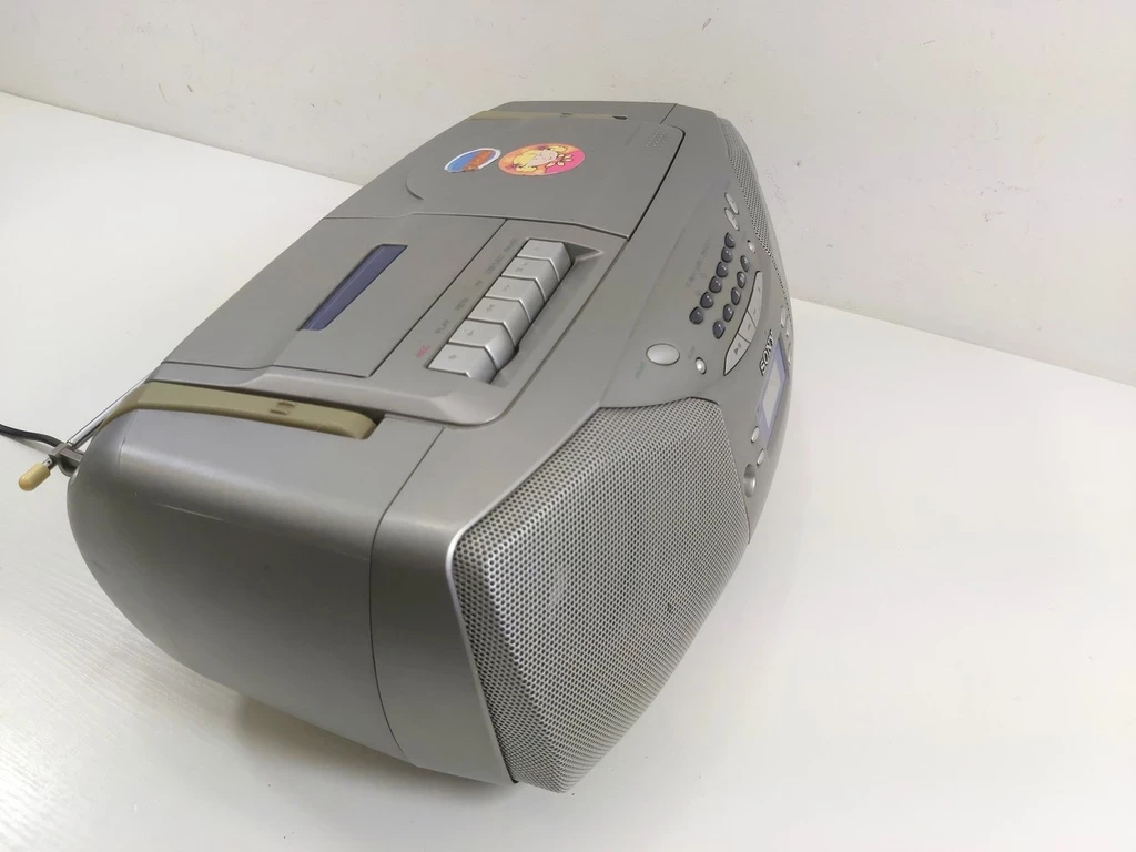 radioodtwarzacz-sony-cfd-s26l-komunikacja-brak