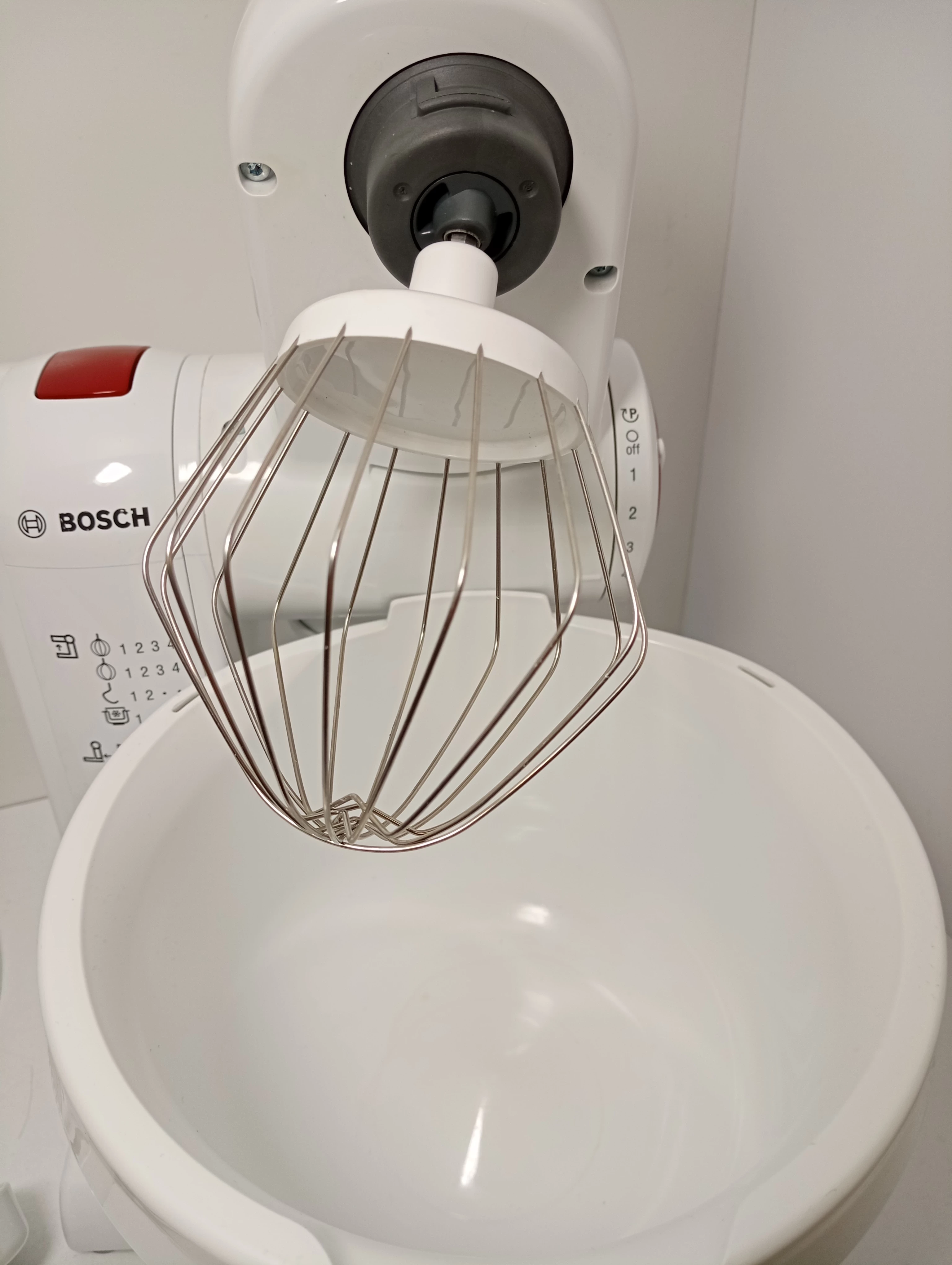 robot-kuchenny-bosch-cnum5stmisa-moc-1000