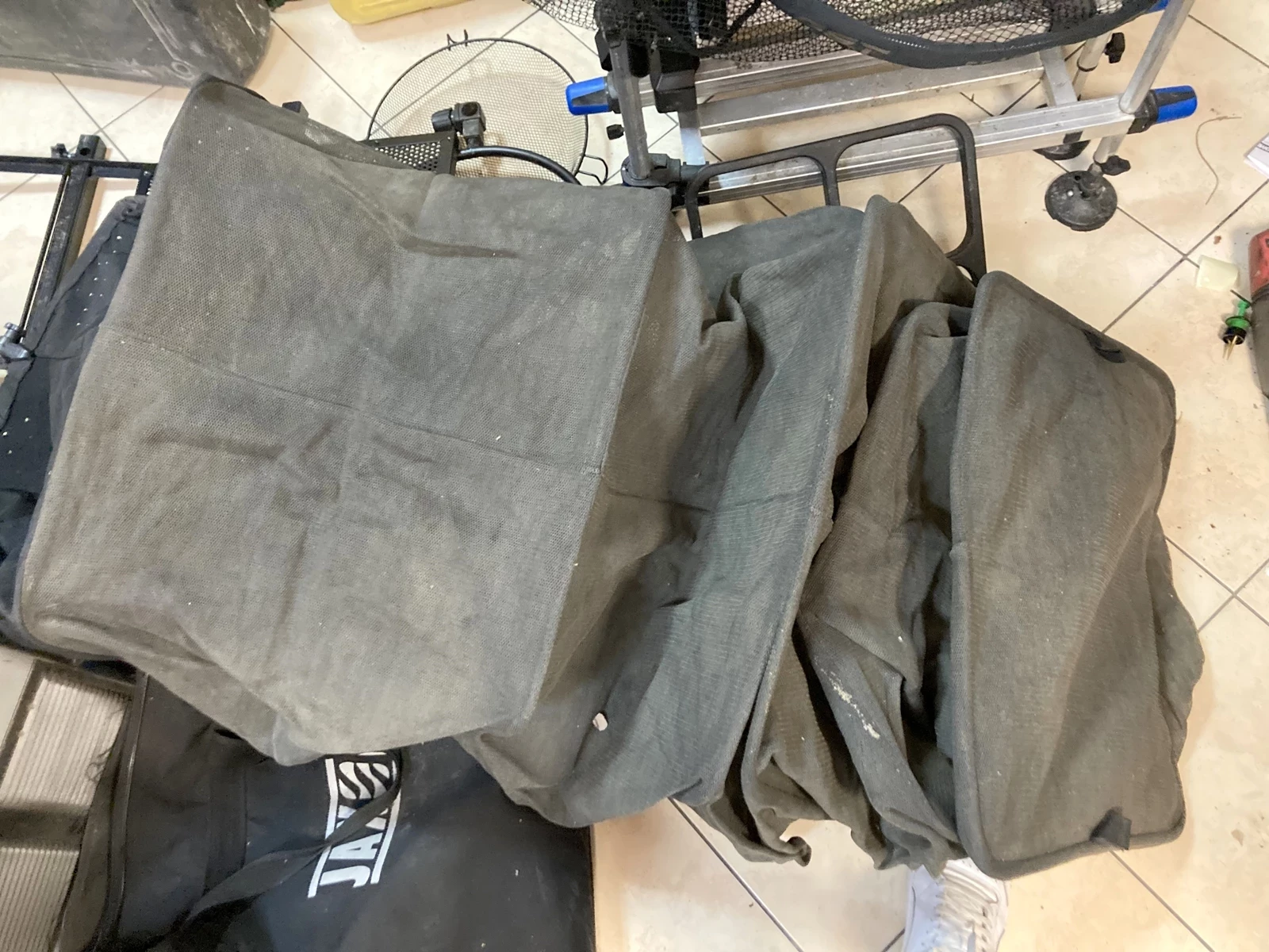 kosz-wedkarski-wyczynowy-rive-bogaty-zestaw-product-id-1943029f-8ebc-4c98-8fea-da0df7f6dc12