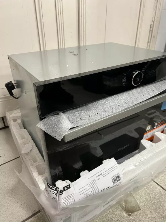 KUCHENKA MIKROFALOWA WHIRLPOOL AMW 731
