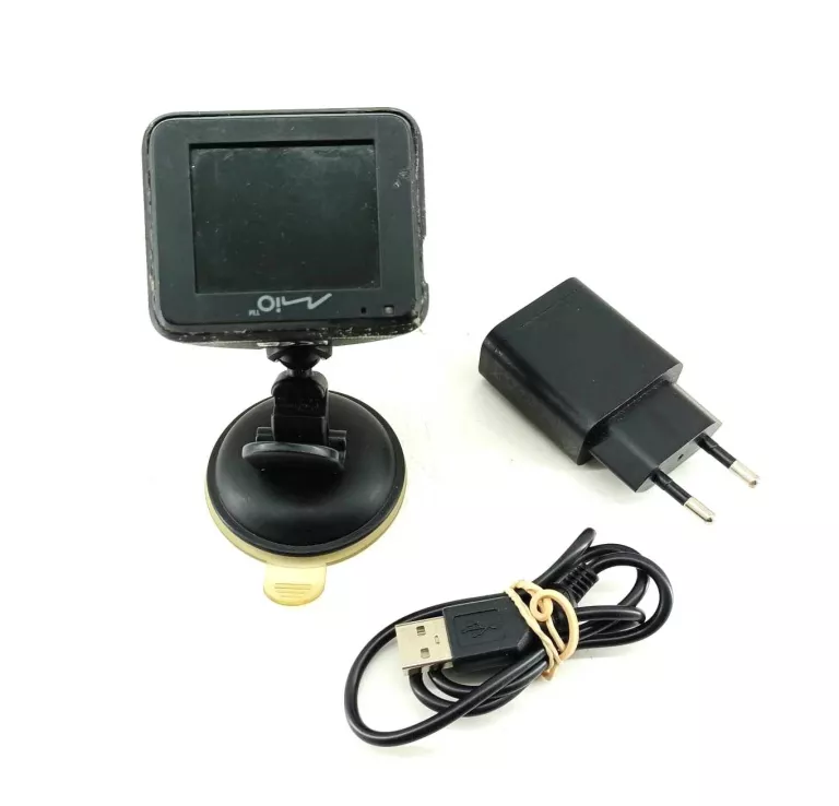 kamerka-samochodowa-mio-mivue-c320-pilsudskiego-1-belchatow