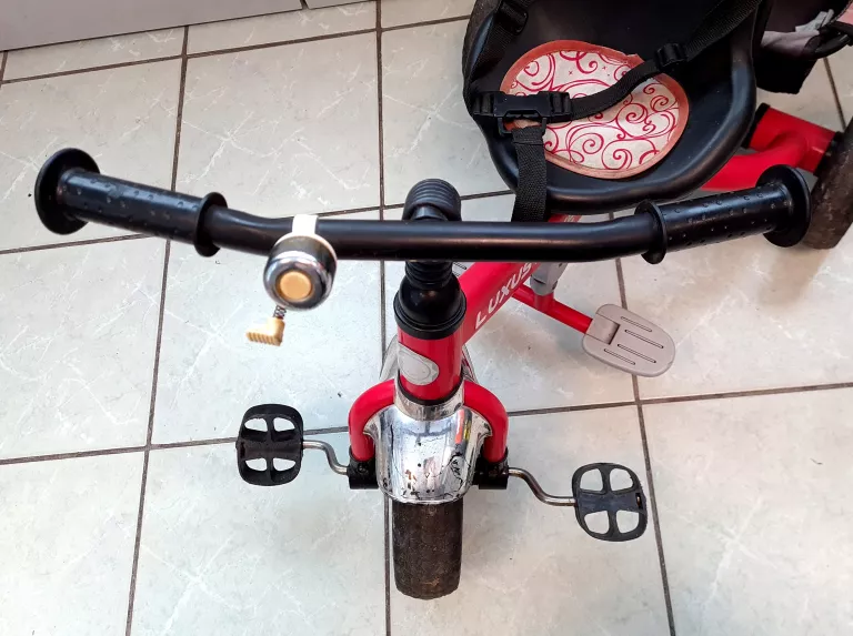 ROWER TRÓJKOŁOWY DLA DZIECI LUXUS TRIKE CZERWONY