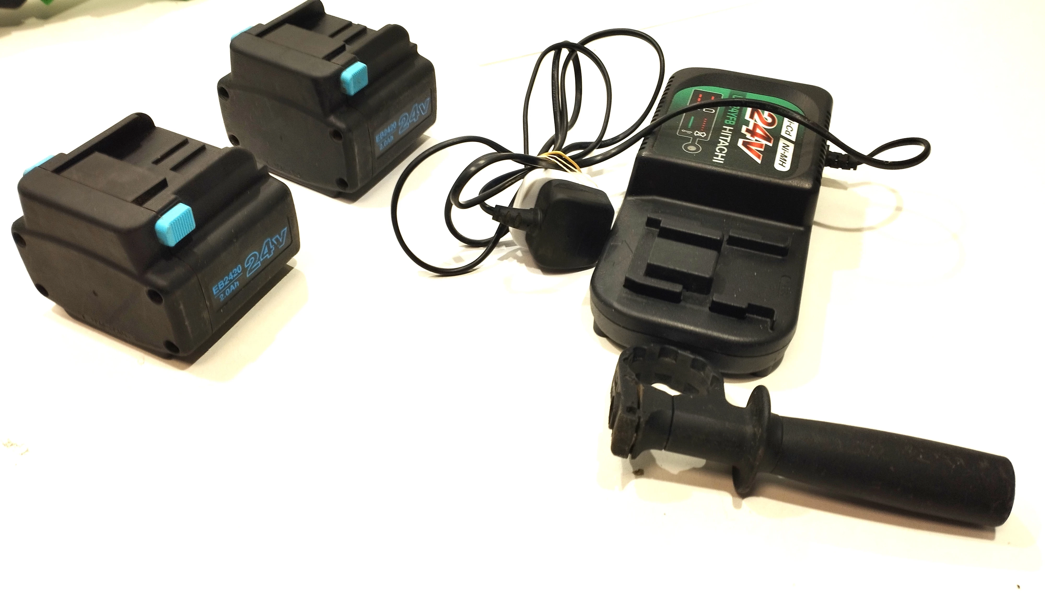 mlotowiertarka-hitachi-dh24dva-walizka-2xbat-lad-stan-uzywany