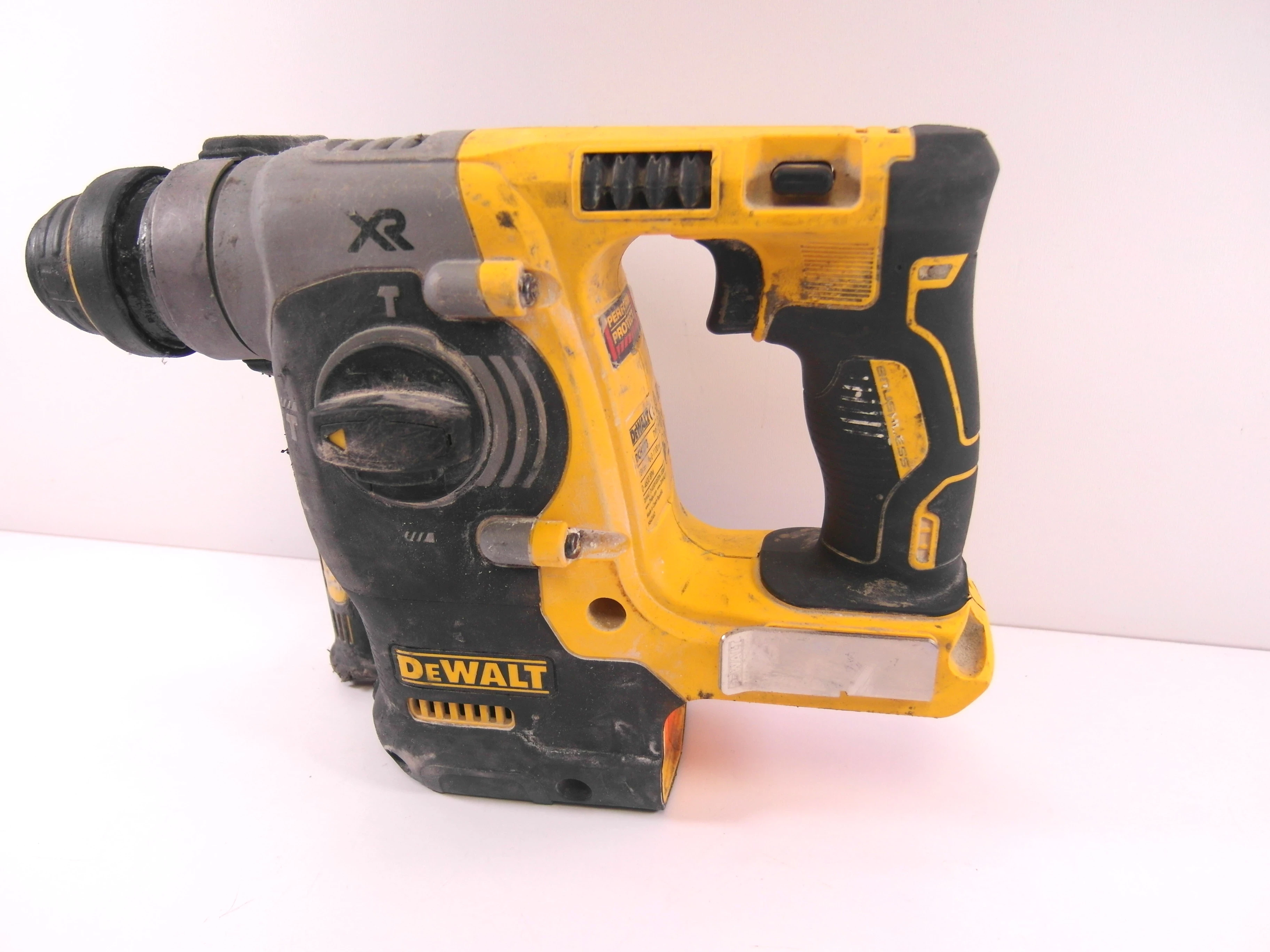 DEWALT DCH273 MŁOTOWIERTARKA 18V | Młotowiertarki | Loombard.pl