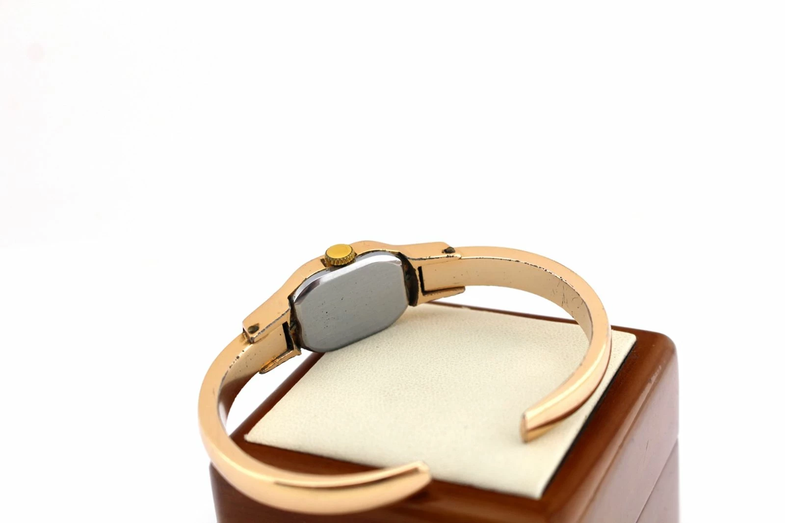 damski-zegarek-stary-rosyjski-pozlacany-marka-inna-marka