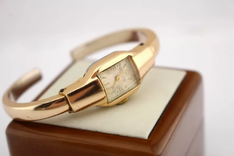 damski-zegarek-stary-rosyjski-pozlacany-hallera-53-wroclaw