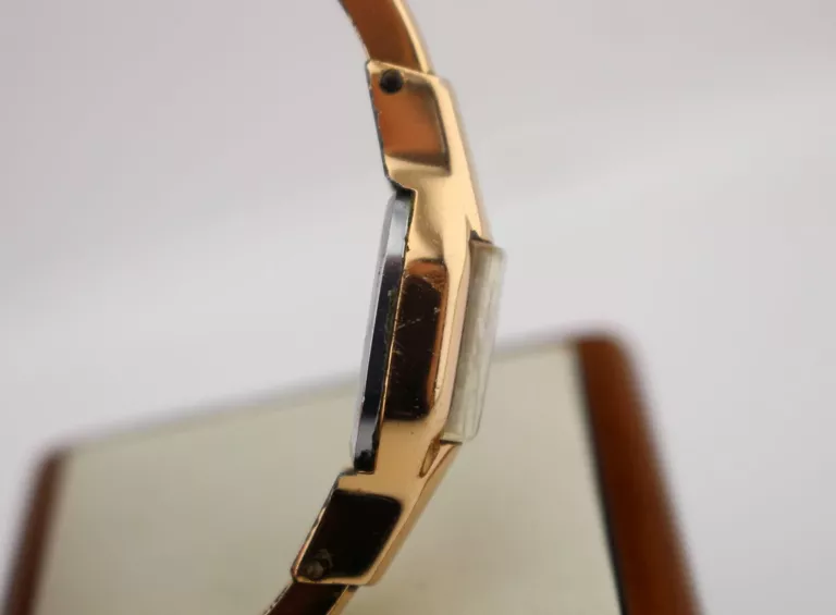 damski-zegarek-stary-rosyjski-pozlacany-hallera-53-wroclaw