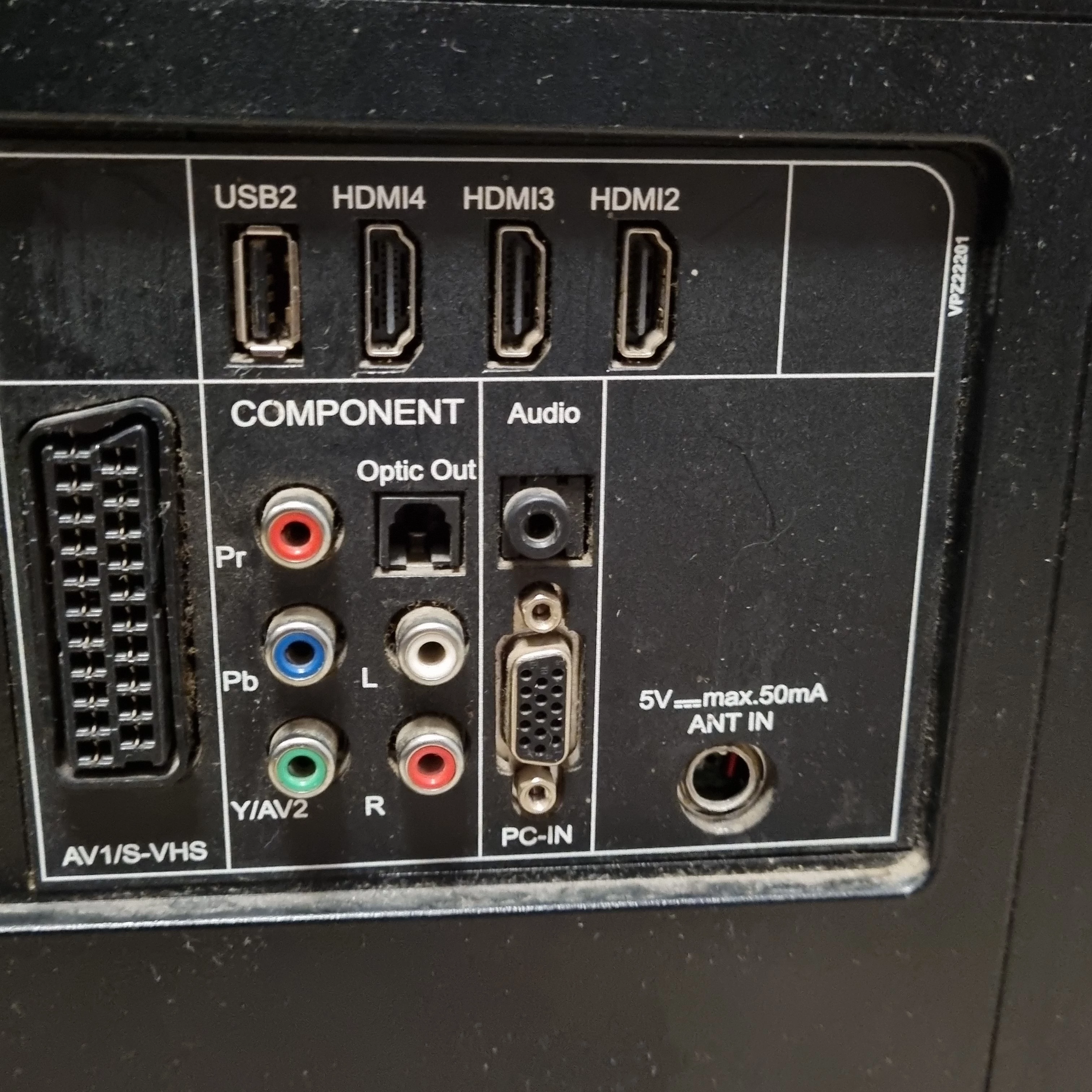 telewizor-grundig-46-vle-2012-ec-bez-pilota-opis-odbior-osobisty-kod-producenta-00000