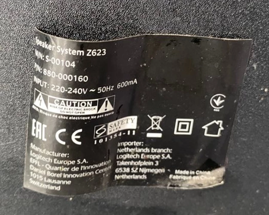 glosniki-logitech-z-623-subwoofer-marka-logitech