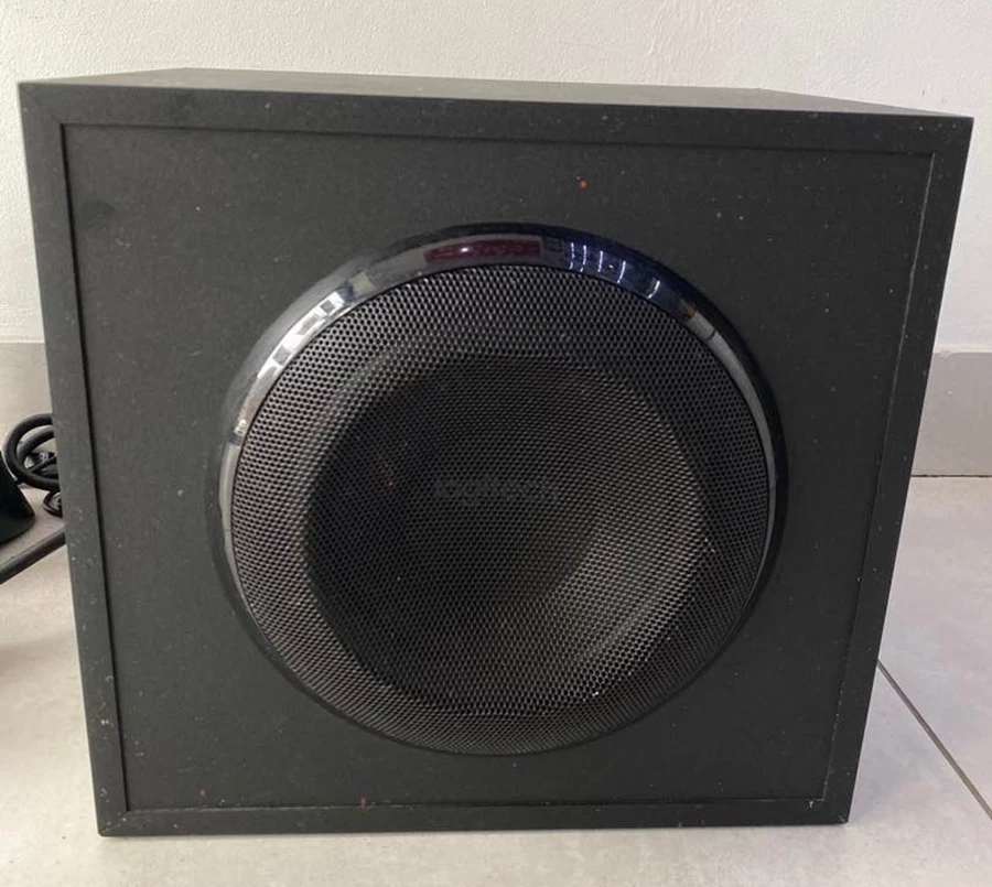 glosniki-logitech-z-623-subwoofer-kolor-czarny