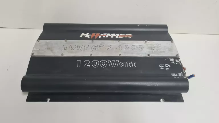 WZMACNIACZ SAMOCHODOWY MC HAMMER TORNADO-1200W