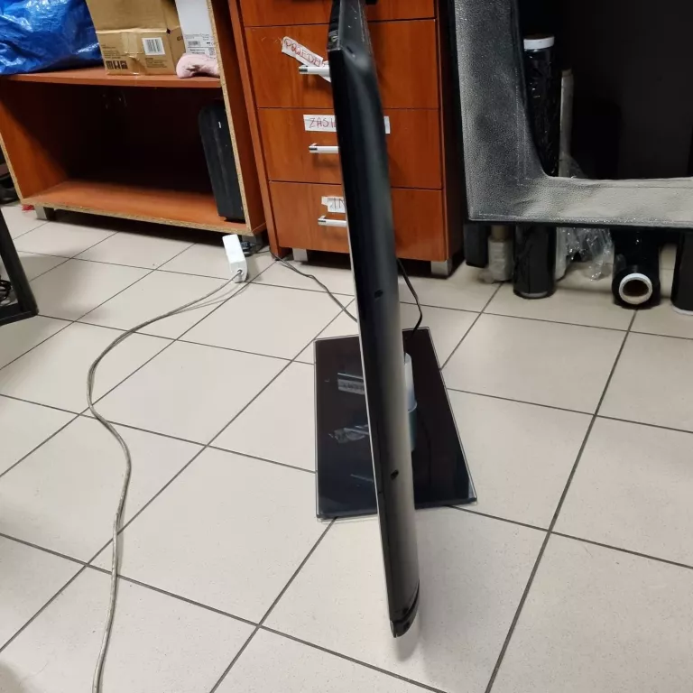 telewizor-grundig-46-vle-2012-ec-bez-pilota-opis-odbior-osobisty-ean-gtin-5053344976888