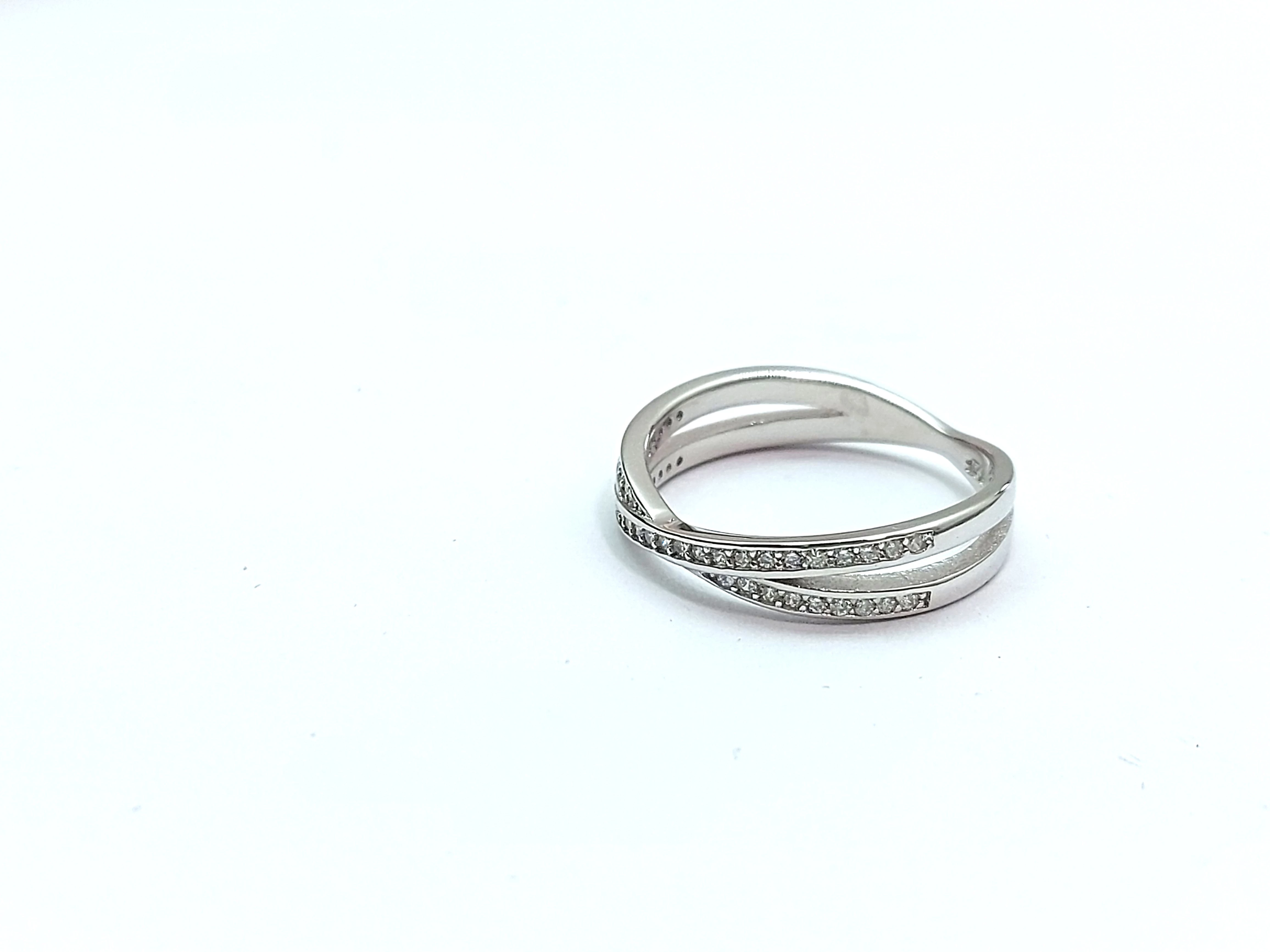 pierscionek-srebrny-dwie-skrzyzowane-obraczki-198-stan-11323-238058