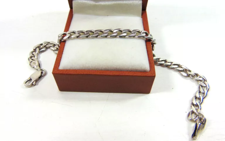 nietuzinkowa-srebrna-bransoletka-zamkowa-16-lubawa