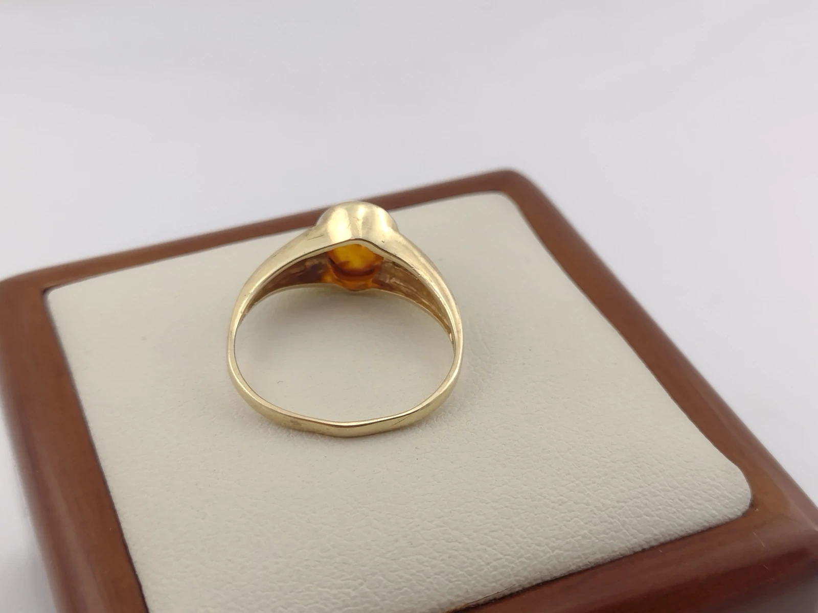 585-267g-r15-zjawiskowy-zloty-pierscionek-kamien-cyrkonia