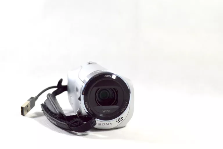 KAMERA SONY HDR-PJ240E