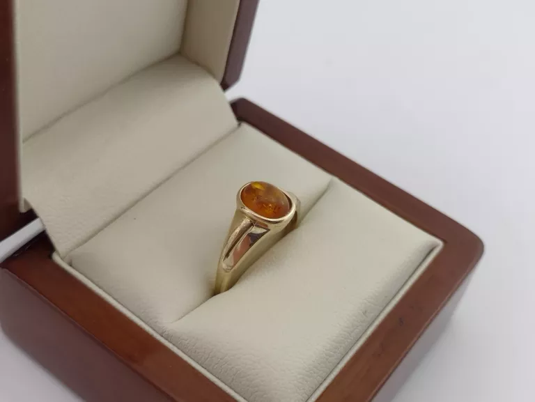 585-267g-r15-zjawiskowy-zloty-pierscionek-stan-uzywany