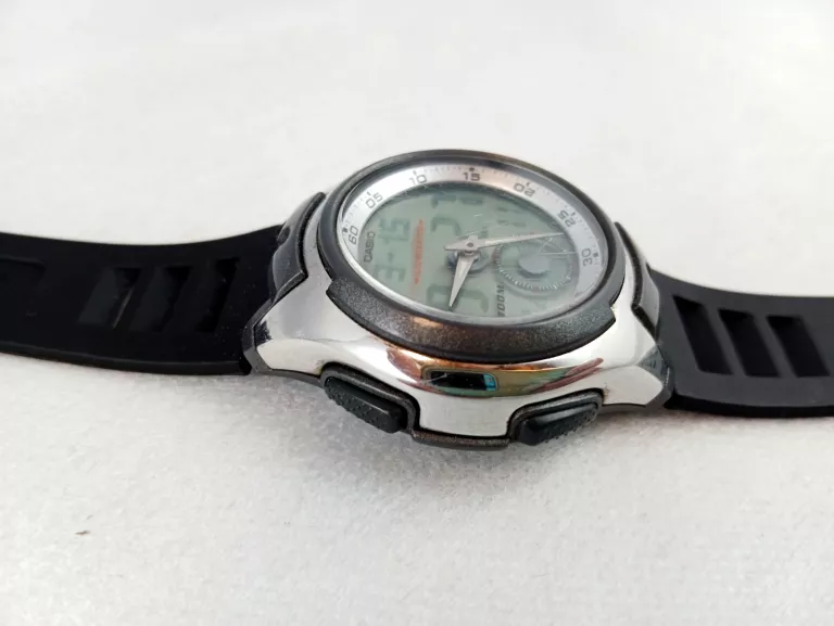ZEGAREK CASIO AQ-160