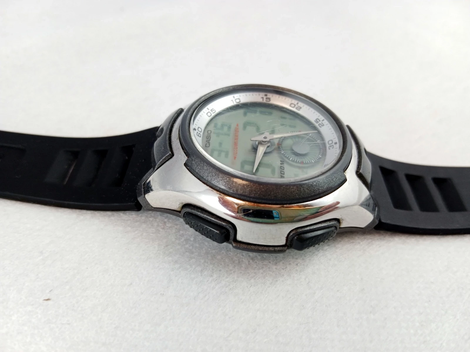 zegarek-casio-aq-160-typ-kieszonkowy