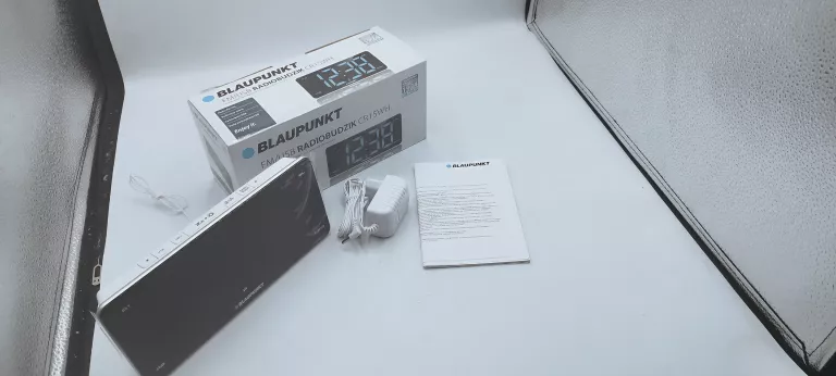 RADIOBUDZIK BLAUPUNKT CR15WH