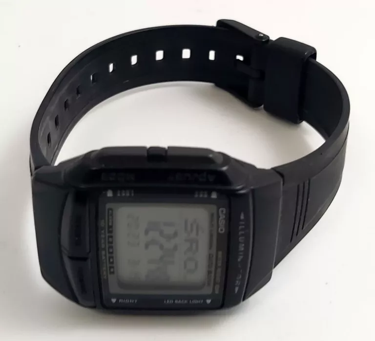 ZEGAREK CASIO ILUMINATOR