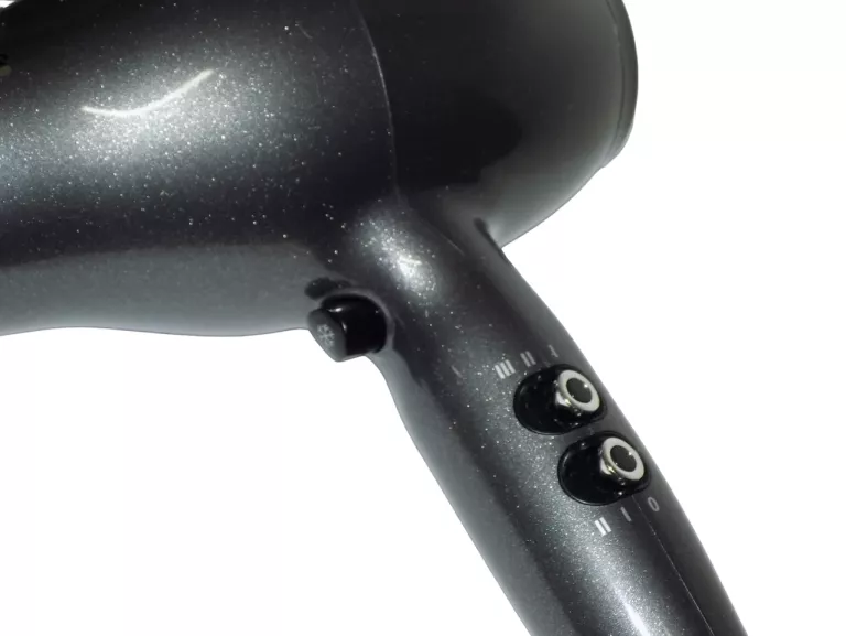 suszarka-do-wlosow-babyliss-d6490de-brak-funkcje-jonizacja