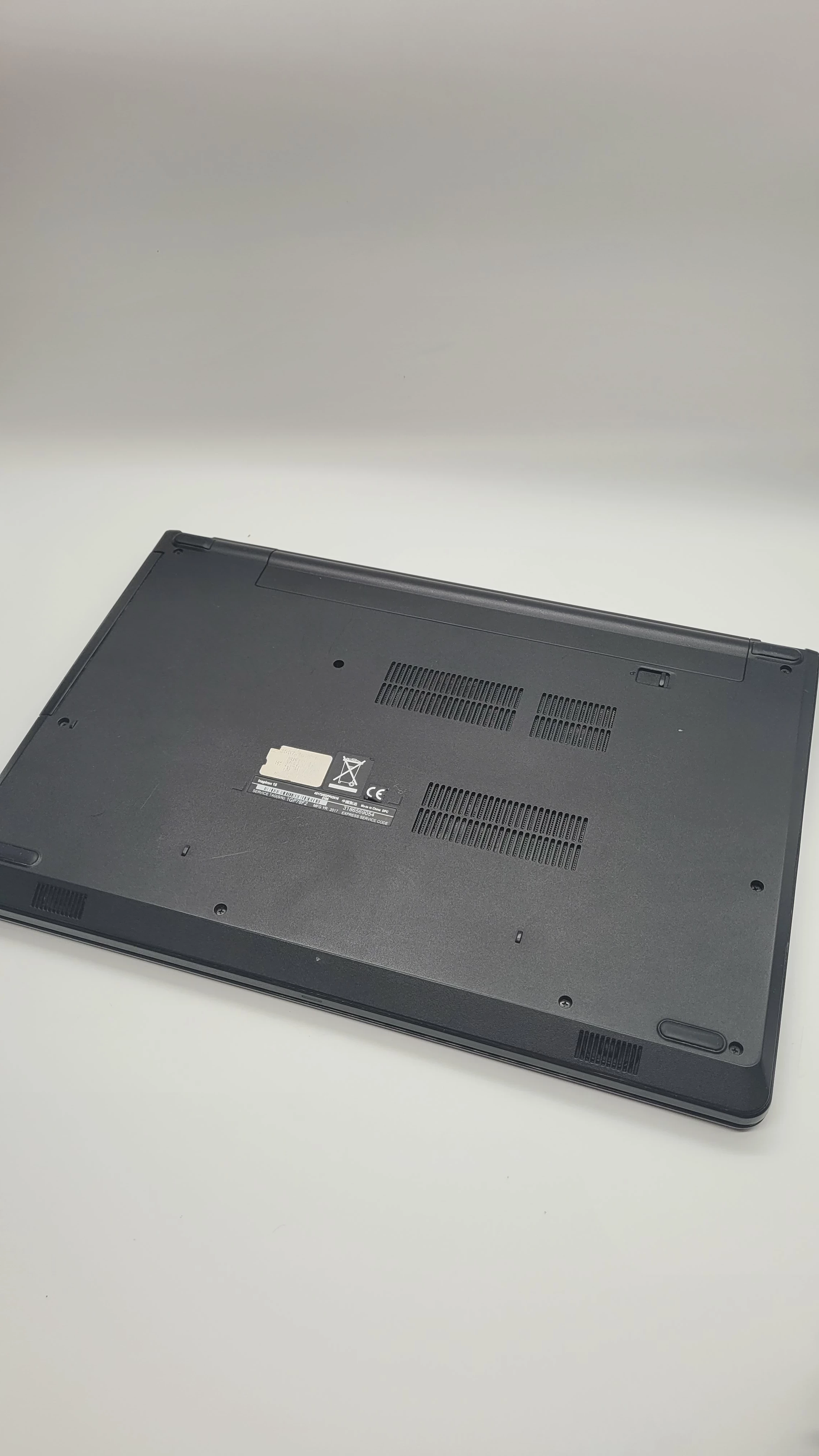 dell-inspiron-15-3000-6ram-i3-7-1tb-hdd-liczba-rdzeni-procesora-2