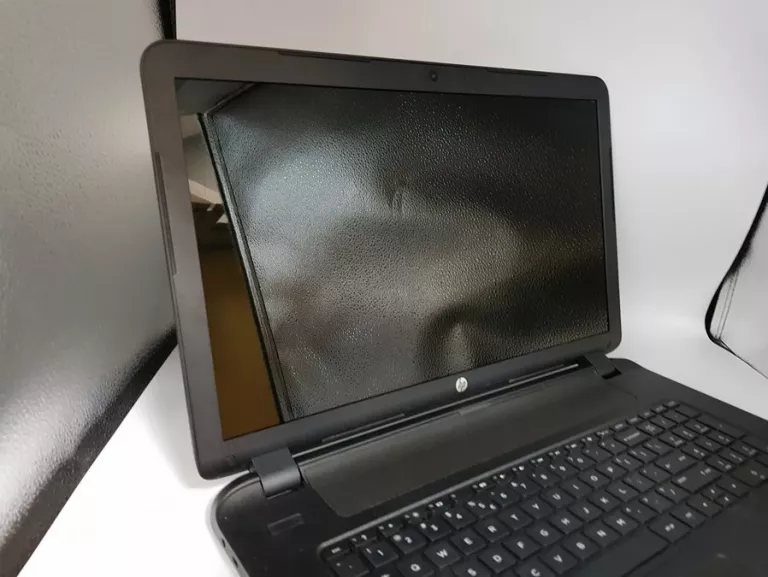 LAPTOP HP NOTEBOOK AMD E1-6010 4GB RAM 500GB HDD