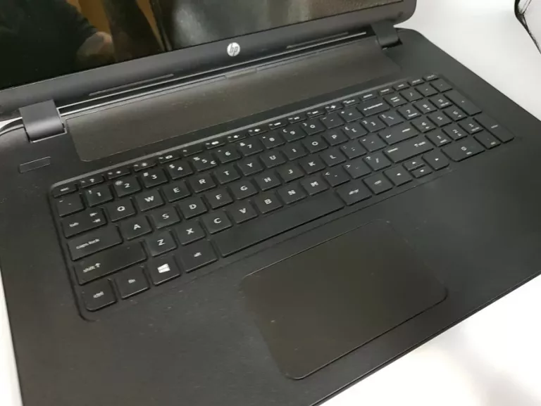 LAPTOP HP NOTEBOOK AMD E1-6010 4GB RAM 500GB HDD