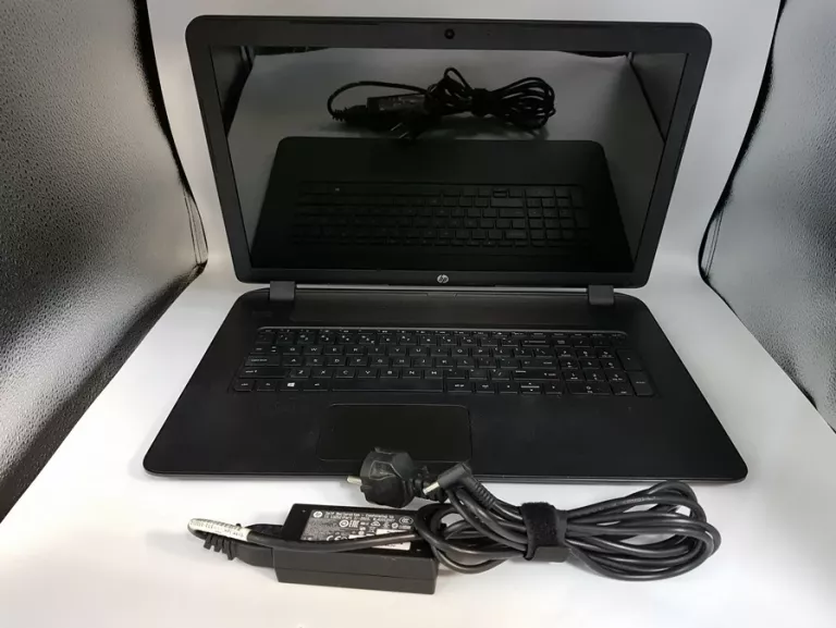 LAPTOP HP NOTEBOOK AMD E1-6010 4GB RAM 500GB HDD