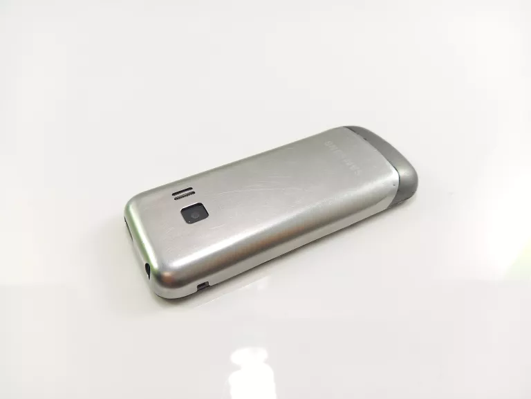 telefon-samsung-gt-c3530-przekatna-ekranu-220