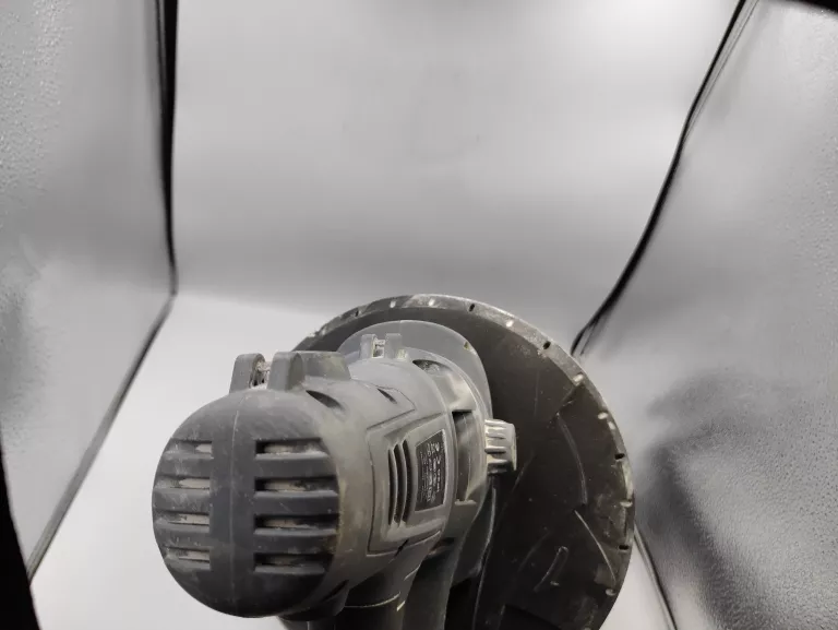 szlifierka-do-gipsu-graphite-59g262-marka-graphite