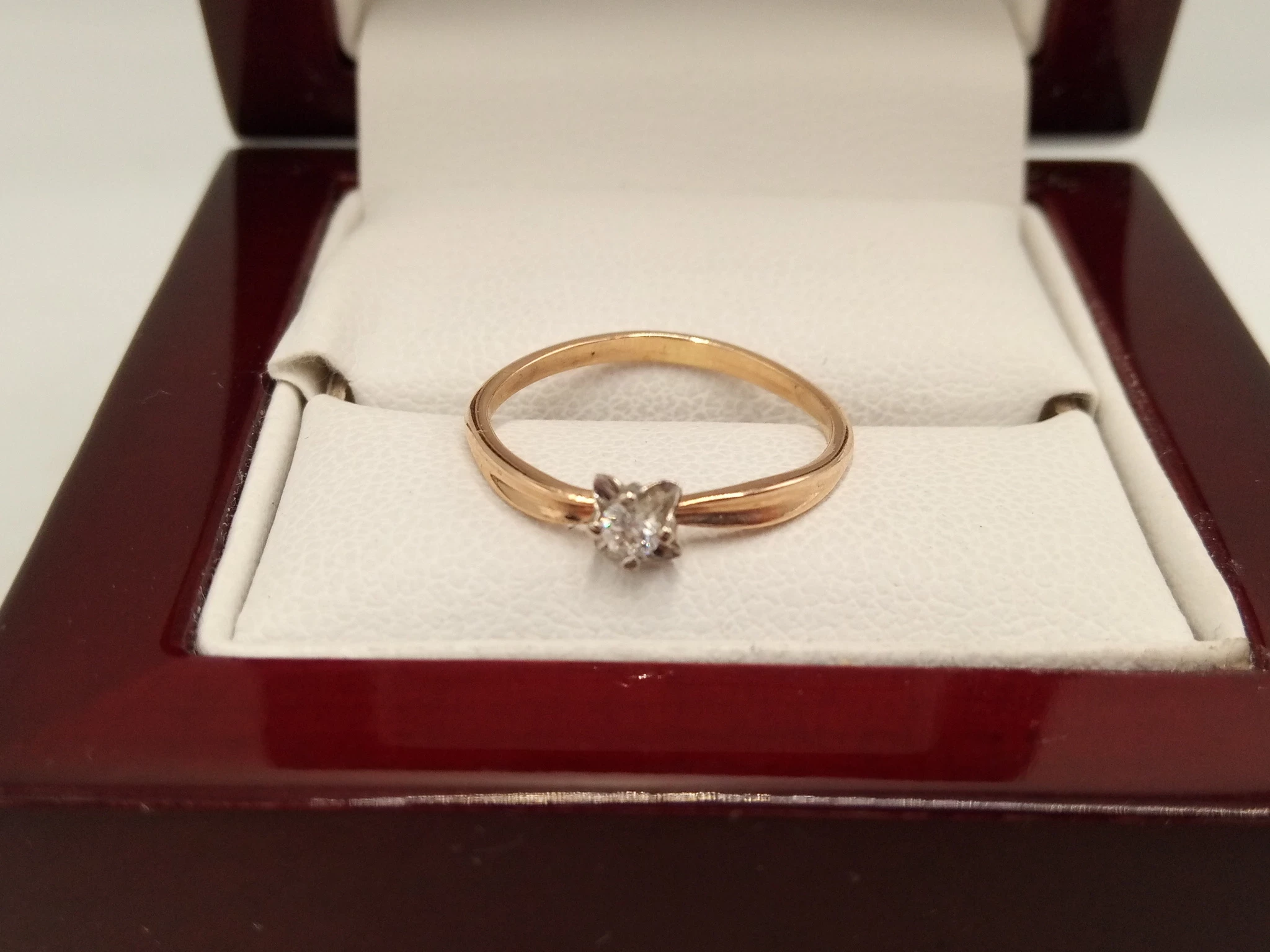 zloty-pierscionek-z-brylantem-006ct-585-11g-r10-ean-gtin-4363103120119