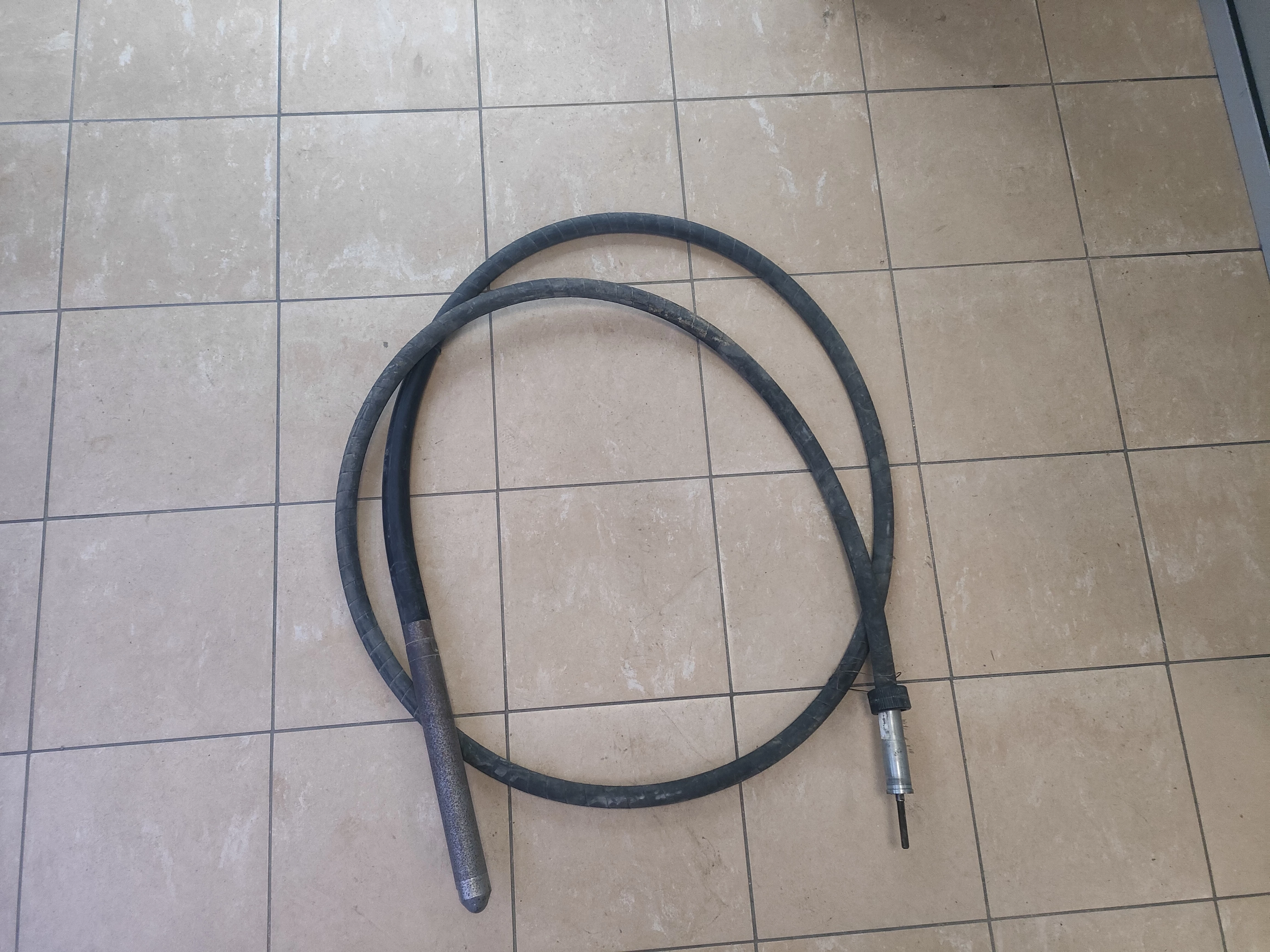 wibrator-do-betonu-enar-dingo-2300w-dluga-5-koscierzyna