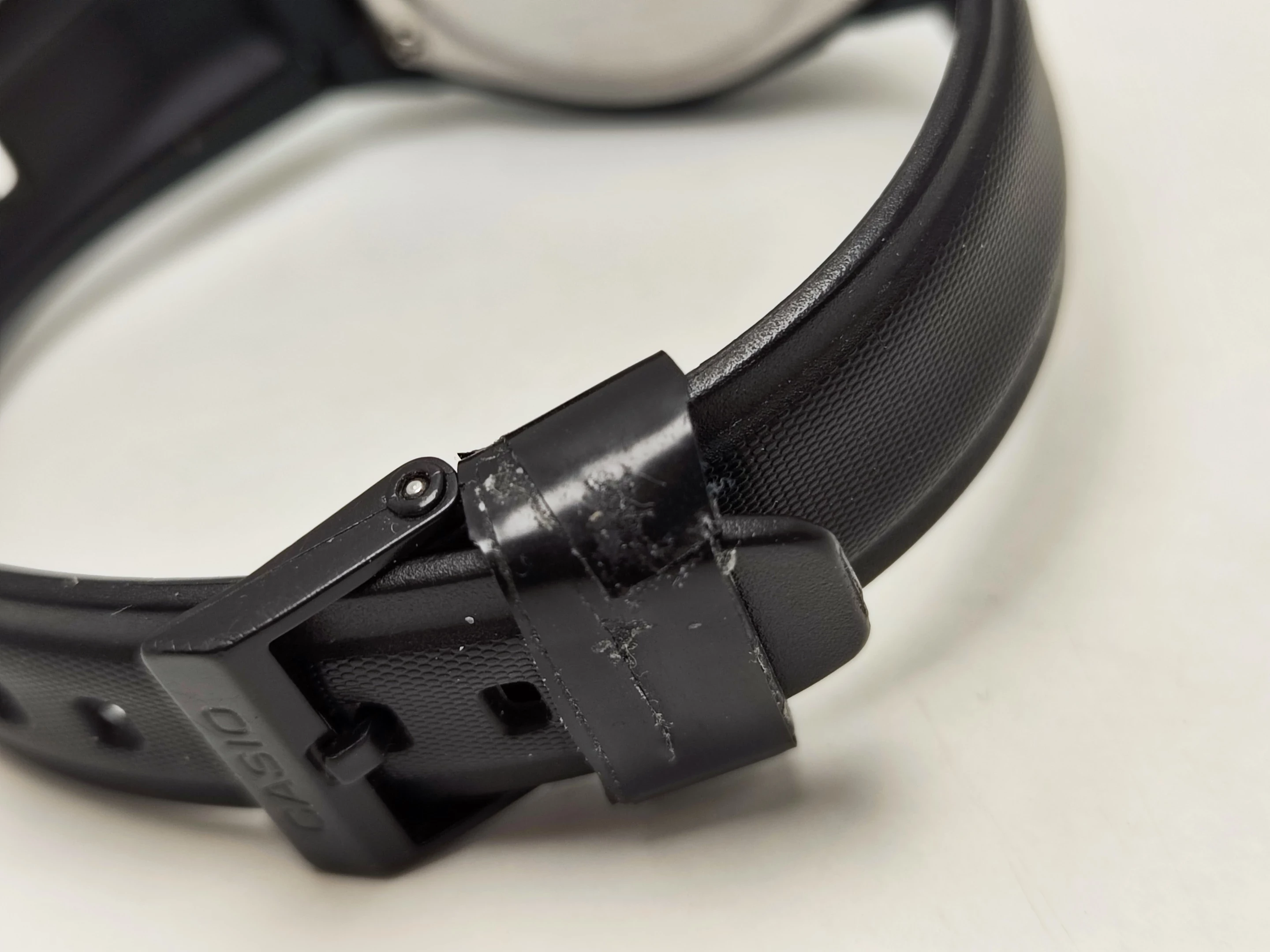 zegarek-casio-mw-600-rodzaj-analogowe