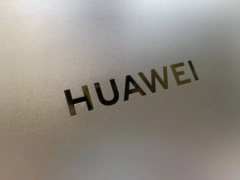 HUAWEI MATEBOOK X PRO MRGF-X 512SSD 16GB/I7-1260P