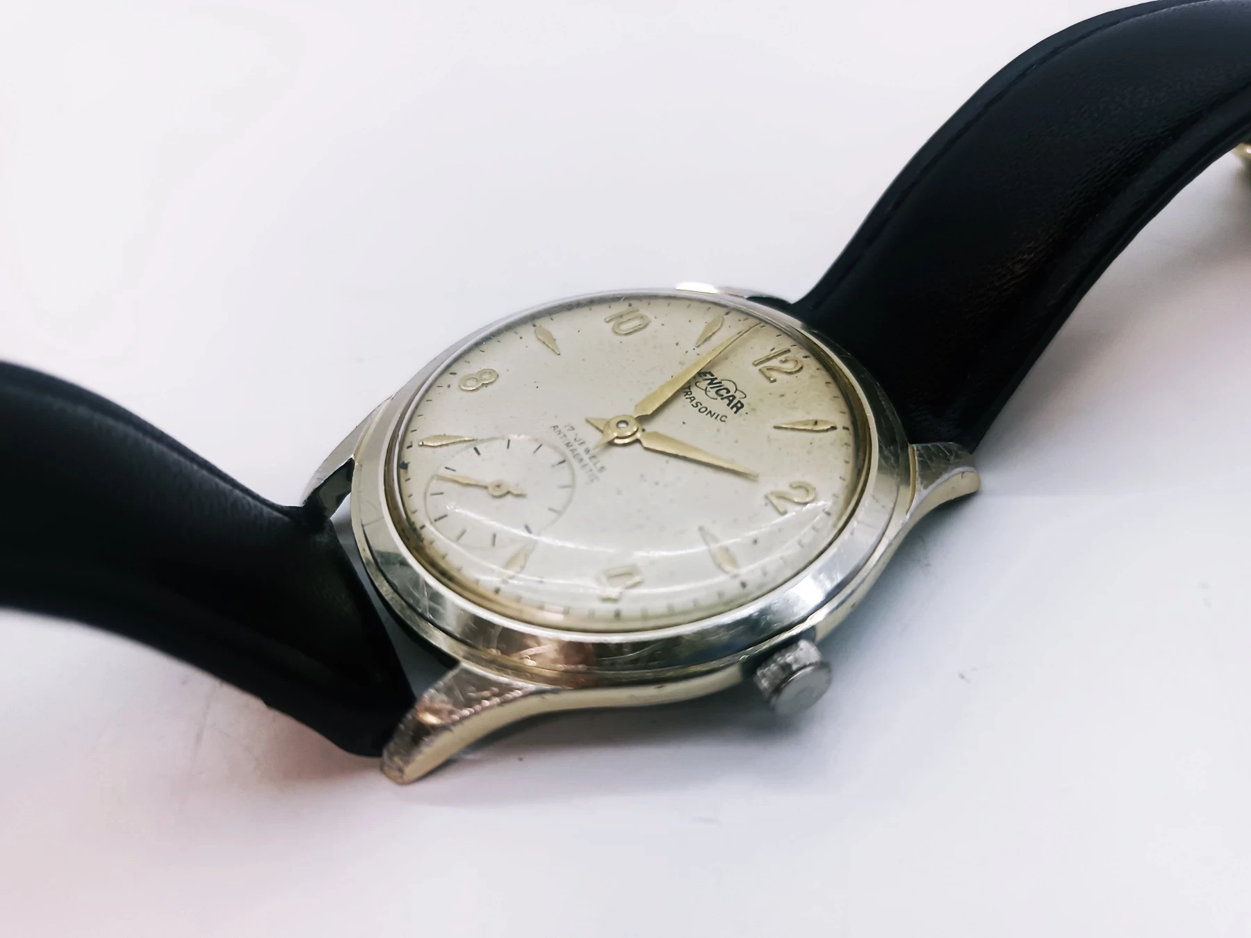 enicar-ultrasonic-106412-cr-lata-50-unikat-styl-klasyczny