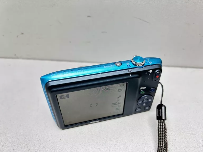 aparat-cyfrowy-nikon-coolpix-s3500-rozdzielczosc-2010